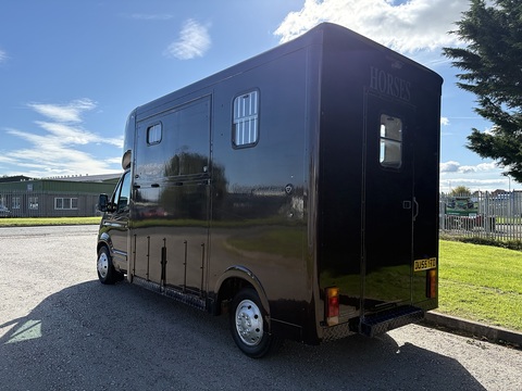 Evolution 2.5 Panel Van Manual Diesel