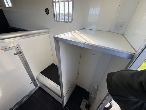 Evolution 2.5 Panel Van Manual Diesel