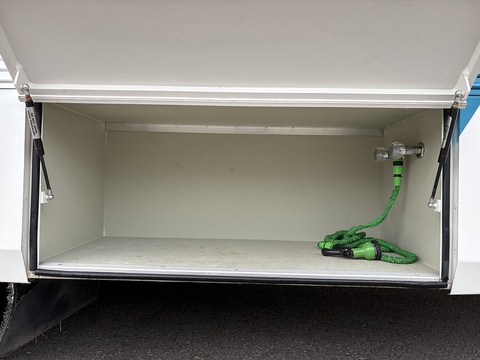 PRB R240 4.6 Livestock Carrier Manual Diesel