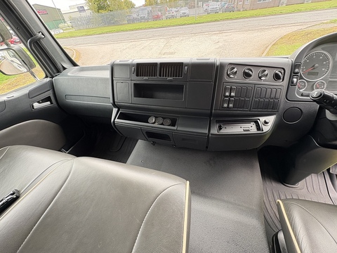 PRB R240 4.6 Livestock Carrier Manual Diesel