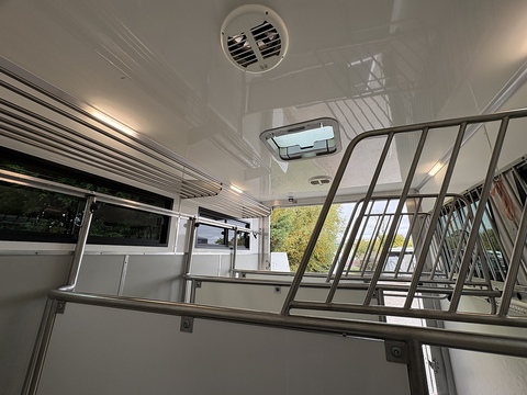 PRB R240 4.6 Livestock Carrier Manual Diesel