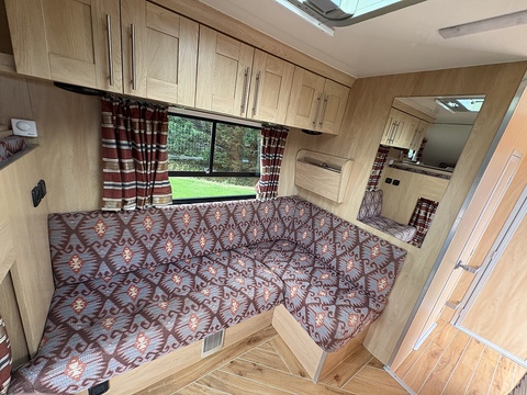 PRB 180 3.9 Livestock Carrier Semi Auto Diesel