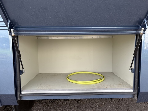 PRB R170 3.9 Livestock Carrier Automated Diesel