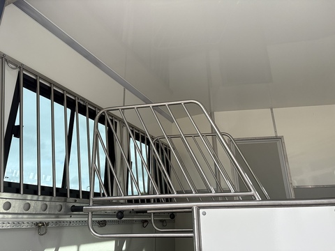 PRB R170 3.9 Livestock Carrier Automated Diesel