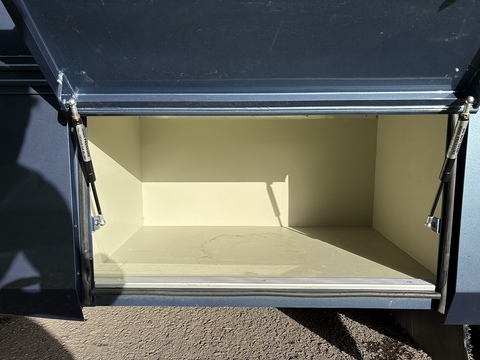 PRB R170 3.9 Livestock Carrier Automated Diesel