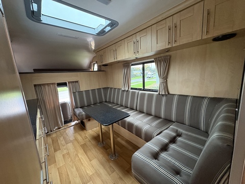 PRB 240 10.0 Livestock Carrier Manual Diesel