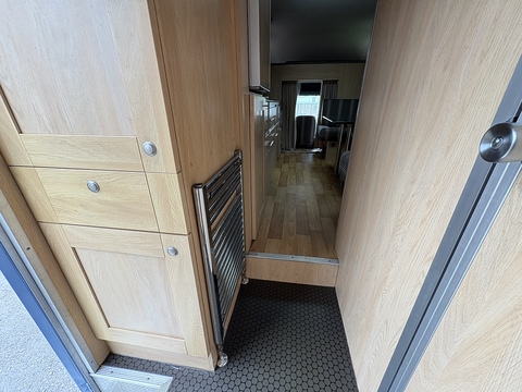 PRB 240 10.0 Livestock Carrier Manual Diesel