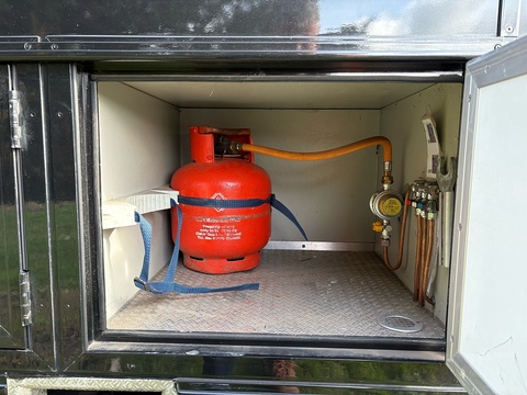 PRB 170 3.9 Livestock Carrier Semi Auto Diesel