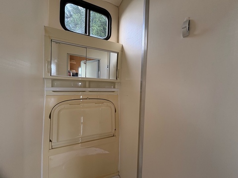 PRB 170 3.9 Livestock Carrier Semi Auto Diesel