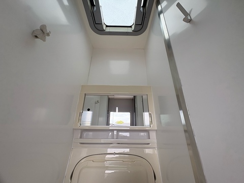 PRB R170 3.9 Livestock Carrier Automated Diesel