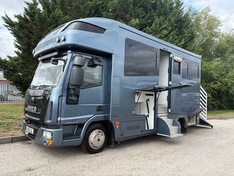 R160 4.5 Livestock Carrier Automated Diesel