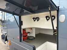 Iveco 7.5t R160 