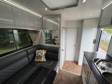Iveco 7.5t R160 