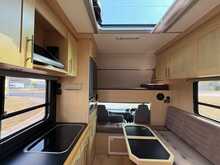 Isuzu Trucks 7.5t PRB R180 