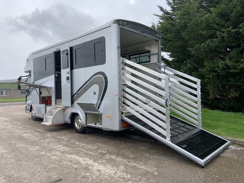 PRB R176 4.5 Livestock Carrier Semi Auto Diesel