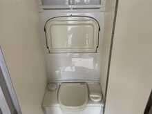 Mitsubishi 7.5t PRB 180 