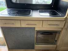 Mitsubishi 7.5t PRB 180 