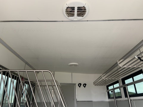 PRB R220 4.5 Livestock Carrier Manual Diesel