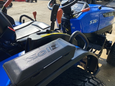 26 Manual Compact Tractor