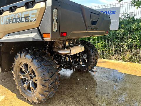 UFORCE 1000 UTV