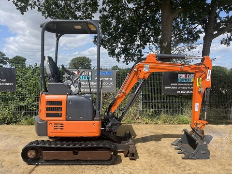2020 Excavator D