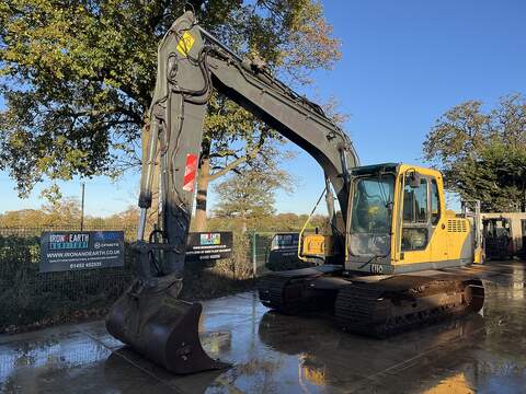 2005 Excavator