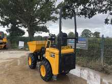 JCB 1T Hi Tip Dumper 
