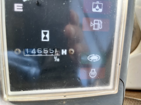 2003 Excavator . Diesel