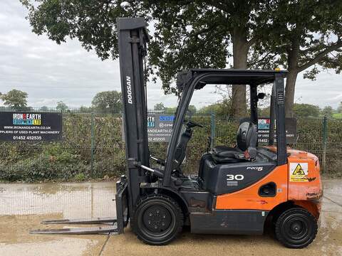 2013 Forklift