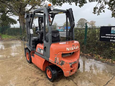 2002 Forklift