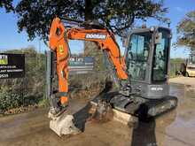 Doosan DX27Z-7 Excavator 