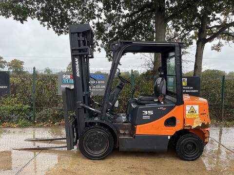 2011 Forklift Diesel