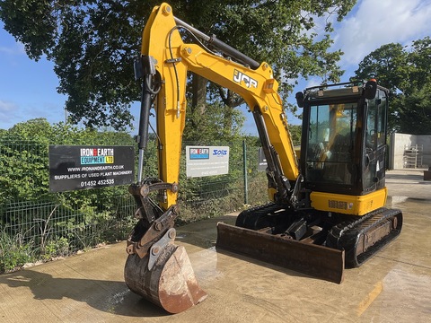 2018 1 Excavator .