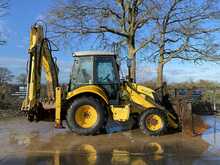 New Holland B110B Backhoe Loader 