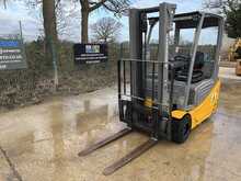 Jungheinrich EFG 220 Forklift 