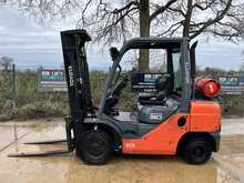 Toyota 02-8FGF30 Forklift 