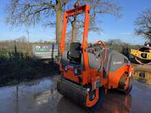 Hamm HD12 VV Roller 