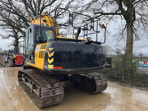 2017 Excavator