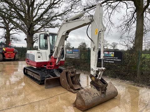 2015 Excavator