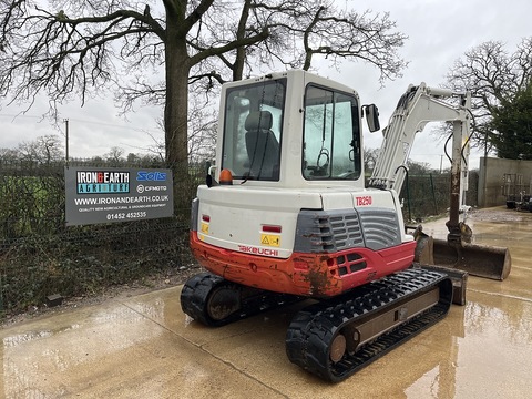 2015 Excavator