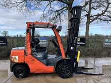 Toyota 02-8FDF30 Forklift 