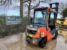 Toyota 02-8FDF30 Forklift 