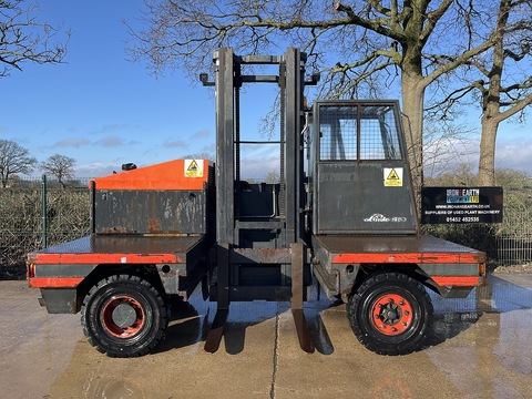 2005 Forklift