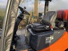 Doosan G25P-5 Forklift 