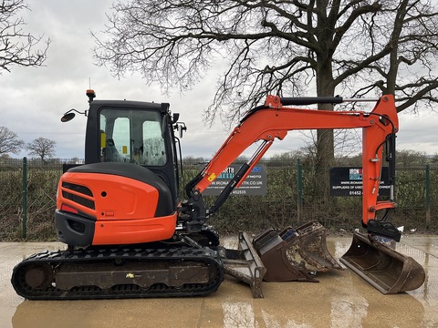 2017 Excavator