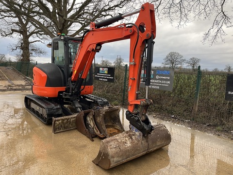 2017 Excavator