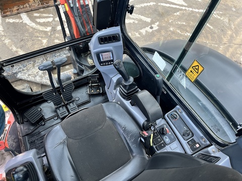 2017 Excavator