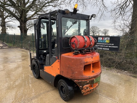 2016 Forklift