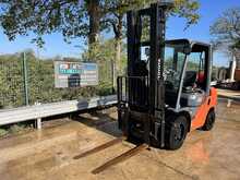 Toyota 02-8FGF30 Forklift 