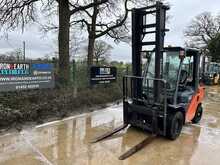 Toyota 02-8FDF30 Forklift 